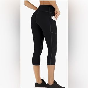 Luga Capri Leggings for Women with Pockets  Workout Capri Leggings SizeM